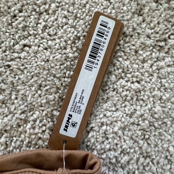 New Skims Bandeau Bra Ochre Size S - Picture 4 of 4